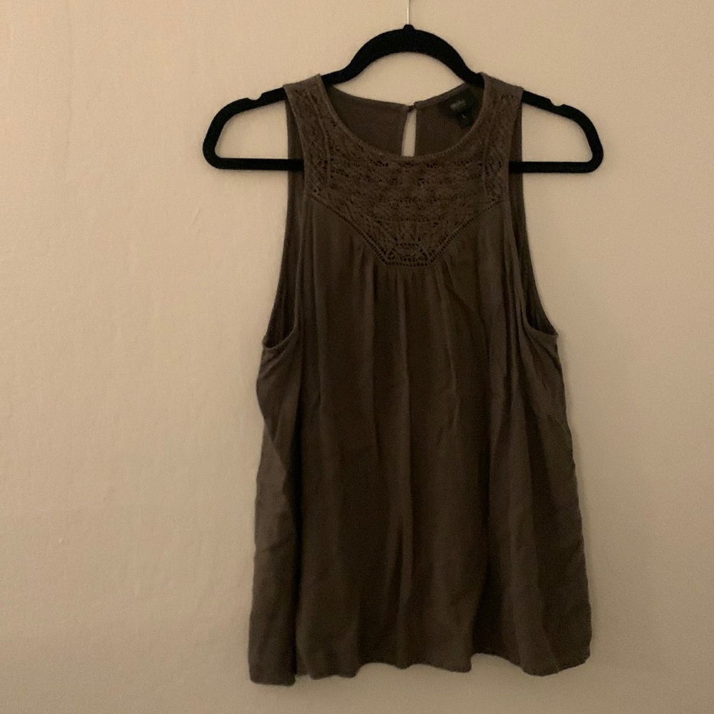 Sleeveless Mossimo Army Green tank with lace